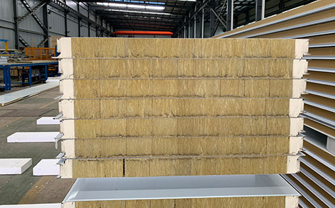 你知道巖棉夾芯橫裝板的特點(diǎn)嗎？